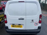 Used Peugeot Partner Premium 131 HP (96 kW) 2021 White MPV