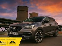 Used Vauxhall Grandland X SRi 130 HP (95 kW) 2019 Grey SUV