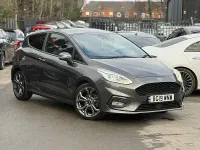 Usado Ford Fiesta ST-Line 125 HP (91 kW) 2019 Cinzento Citadino