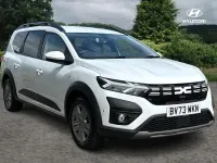 Used Dacia Jogger Expression 141 HP (103 kW) 2023 White MPV