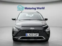 Usado Hyundai Bayon SE 101 CV (74 kW) 2023 Negro SUV