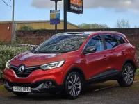 Usado Renault Kadjar Signature 110 HP (80 kW) 2015 Vermelho SUV