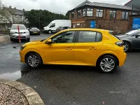 Used Peugeot 208 Active 75 HP (55 kW) 2020 Yellow Hatchback