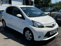 Used Toyota Aygo 68 HP (50 kW) 2012 White Hatchback