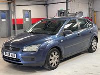 Used Ford Focus 100 HP (73 kW) 2006 Blue Hatchback