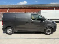 Used Vauxhall Vivaro 120 HP (88 kW) 2022 Grey MPV