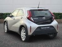 Used Toyota Aygo X PURE 72 HP (52 kW) 2022 Silver SUV