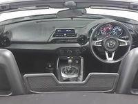 Used Mazda MX5 132 HP (97 kW) 2019 White Cabriolet