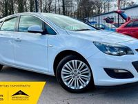 Used Vauxhall Astra Excite 2015 White