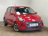 Used Hyundai i10 Advanced 63 HP (46 kW) 2025 Red Hatchback