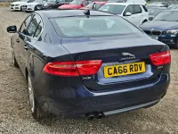 Used Jaguar XE Portfolio 180 HP (132 kW) 2017 Blue Sedan