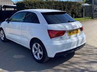 Used Audi A1 Sport 116 HP (85 kW) 2016 White Hatchback
