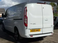 Usado Ford Transit Custom Limited 130 CV (95 kW) 2021 Blanco Van