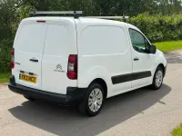 Used Citroën Berlingo 75 HP (55 kW) 2013 White MPV