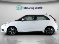 Begagnad MG MG3 Exclusive 105 HK (77 kW) 2022 Vit Halvkombi