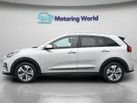 Used Kia e-Niro Plus 147 kW (201 HP) 2021 Silver SUV