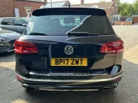Used VW Touareg R-line Plus 262 HP (192 kW) 2017 Black SUV