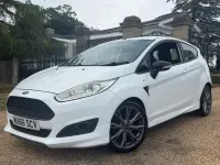 Used Ford Fiesta ST-Line 125 HP (91 kW) 2016 White Hatchback