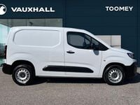 Used Vauxhall Combo S 102 HP (75 kW) 2024 White MPV