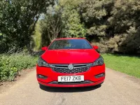 Usado Vauxhall Astra SRi 2017 Rojo Utilitario