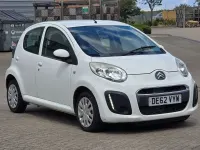 Used Citroën C1 VTR Sport 68 HP (50 kW) 2013 White Hatchback