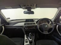 used BMW 320 3 Series 2.0 i SE Touring Auto Euro 6 (s/s) 5dr