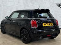 Używany Mini Cooper Hatch 134 KM (98 kW) 2020 Czarny Hatchback