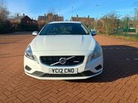 Used Volvo V60 R-Design 115 HP (84 kW) 2012 White Estate
