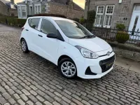 Used Hyundai i10 66 HP (48 kW) 2017 White Hatchback