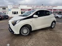 Used Toyota Aygo X-play 2020 White Hatchback