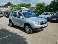 Second-hand Dacia Duster Lauréate 110 CP (80 kW) 2013 Argintiu SUV