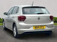 Used VW Polo SE 95 HP (69 kW) 2019 Silver Hatchback