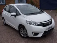 Used Honda Jazz SE 102 HP (75 kW) 2016 White Hatchback