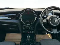 Used Mini Cooper Classic 136 HP (100 kW) 2022 Yellow Hatchback