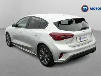 Used Ford Focus ST-Line 125 HP (91 kW) 2024 Silver Hatchback