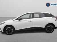 Used MG MG4 EV SE 319 kW (435 HP) 2023 White Hatchback