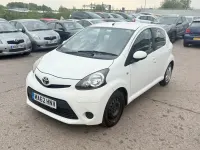 Used Toyota Aygo 2012 White Hatchback