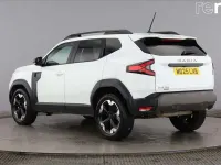 Used Dacia Duster Extreme 2025 White Estate