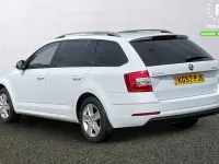 Used Skoda Octavia SE 150 HP (110 kW) 2018 White Estate