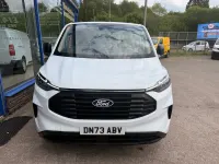 Usado Ford Transit Custom Trend 110 HP (80 kW) 2024 Branco Van