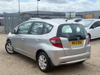 Used Honda Jazz ES 99 HP (72 kW) 2013 Silver Hatchback
