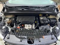 Used Vauxhall Crossland X S 130 HP (95 kW) 2018 White SUV