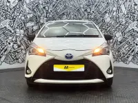 Used Toyota Yaris Design 100 HP (73 kW) 2018 White Hatchback