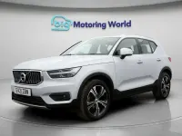 Second-hand Volvo XC40 Inscription 163 CP (119 kW) 2021 Argintiu SUV