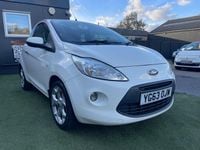 Used Ford Ka Titanium 69 HP (50 kW) 2013 White Hatchback