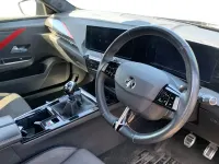 Begagnad Vauxhall Astra GS Line 2022 Svart Halvkombi