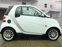 Used Smart ForTwo Coupé Passion 54 HP (39 kW) 2010 White Coupe