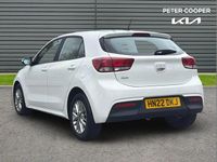 Used Kia Rio 84 HP (61 kW) 2022 White Hatchback