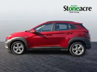 Second-hand Hyundai Kona SE 120 CP (88 kW) 2023 Roșu SUV
