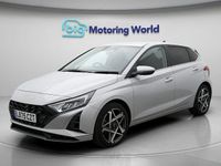 Używany Hyundai i20 Premium 101 KM (74 kW) 2025 Szary Hatchback